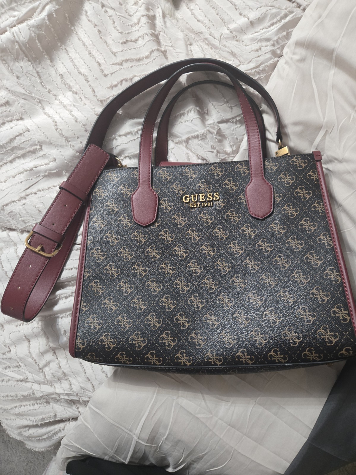 NWOT GUESS Silvana 4G Monogram Small Tote Bag Brown & Merlot Crossbody