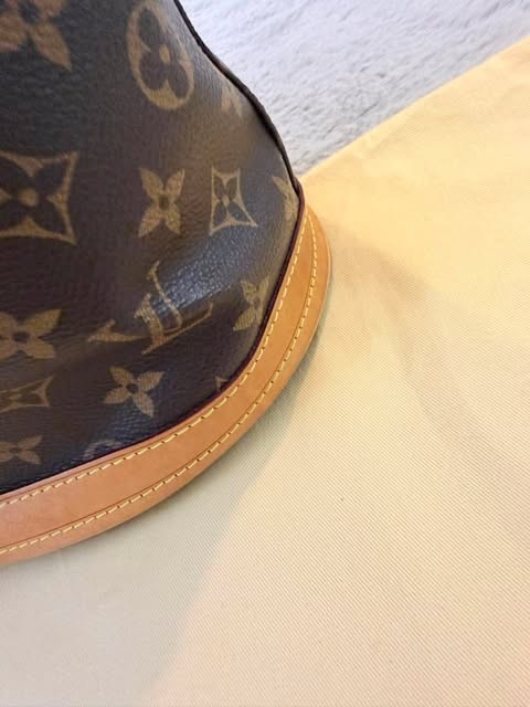 Authentic Louis Vuitton Monogram Bucket Bag Shoulder Handbag Brown