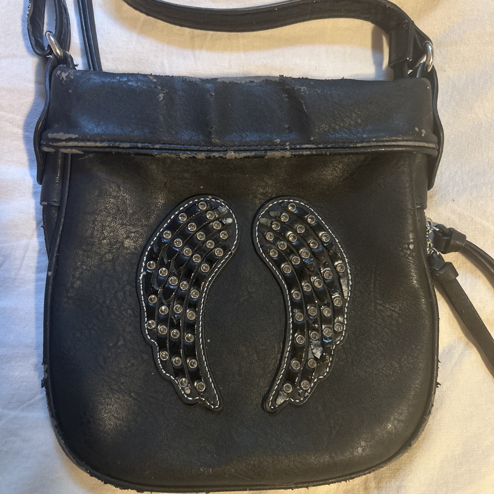 DISTRESSED Miss Me Crossbody Expand Adjust Faux Leather Angel Wing Black Bag