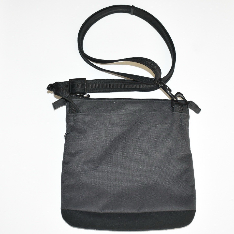 Pacsafe Citysafe LS50 Anti-Theft RFID Gray And Black Crossbody Bag Purse