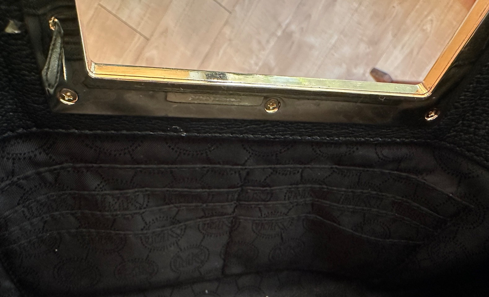 * BERKLEY Black Pebble Leather Clutch / Shoulder Purse MICHAEL KORS Gold Accents