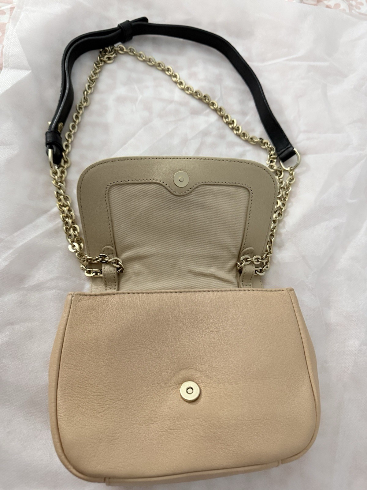See By Chloé Beige/Ivory/Black Colorblock Small Crossbody Bag Chain Strap