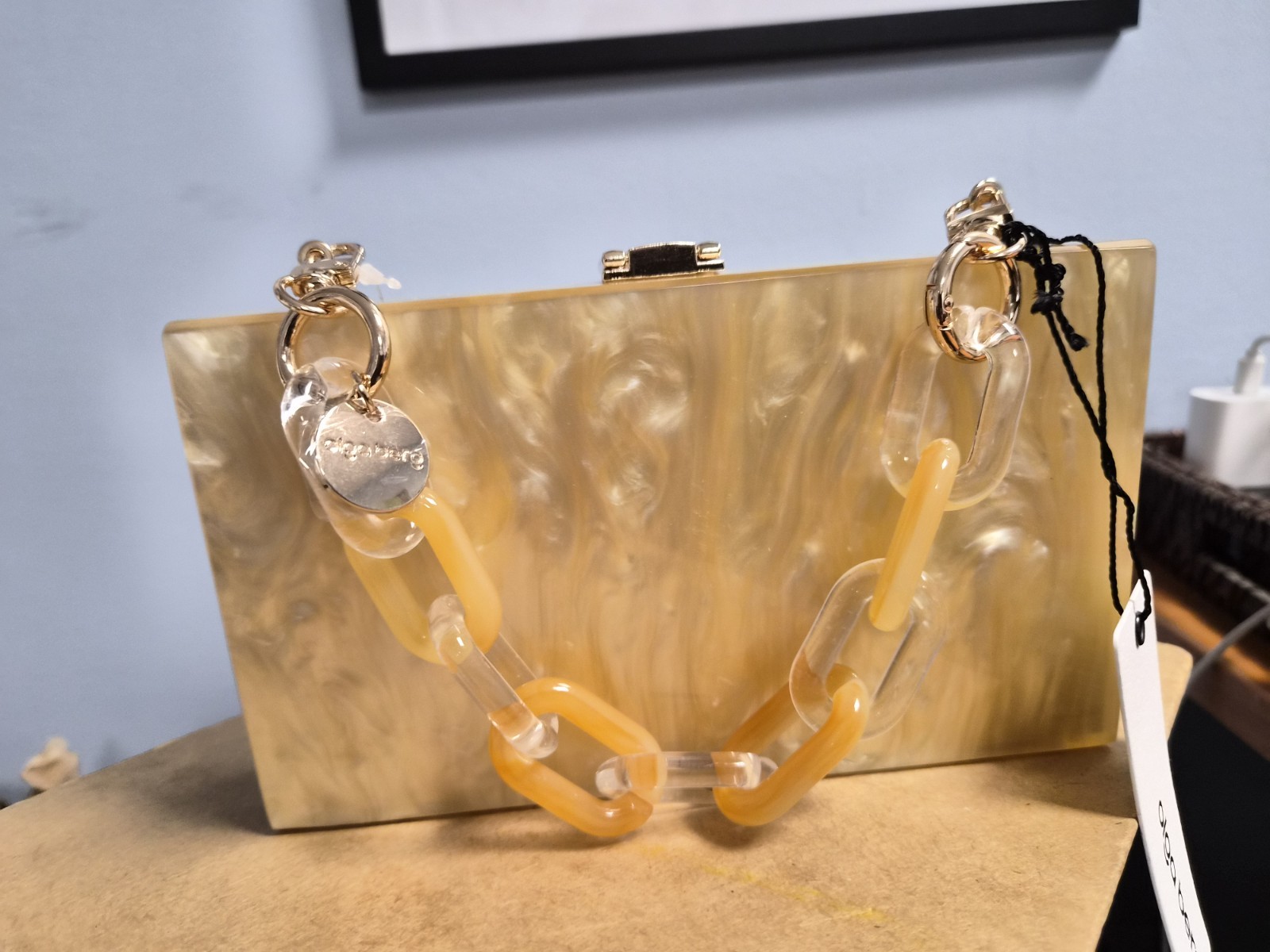ERIKA Acrylic Wave Bag