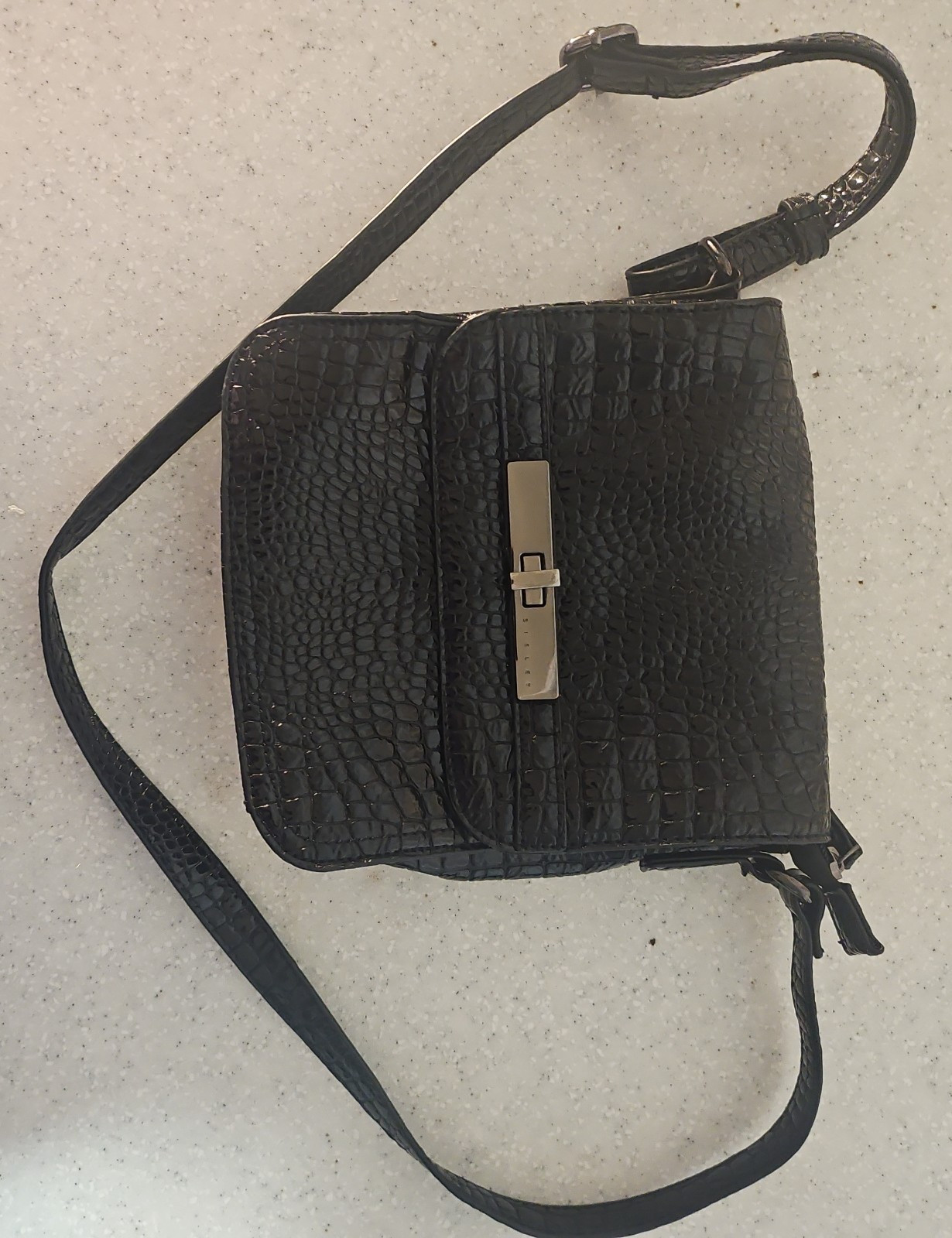 Sisley Crossbody Purse Front Flap Black Polyester Animal Print 7 X 8 X 2.5in