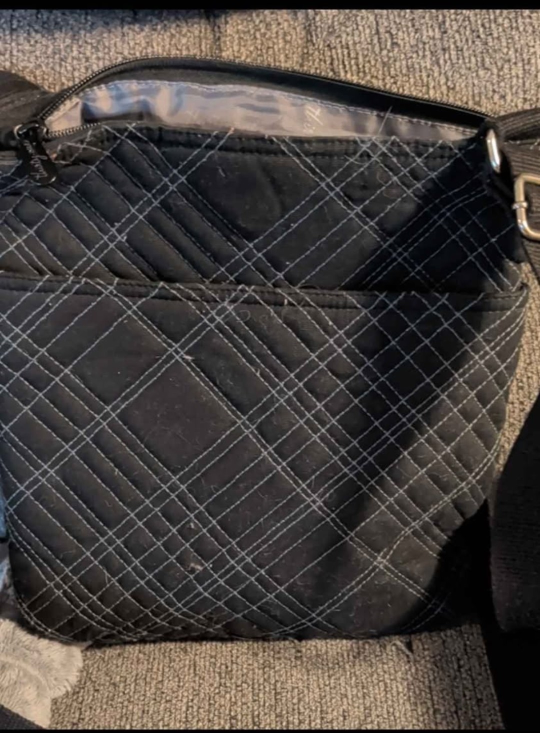 Black Quilted Zip Crossbody Bag, Adjustable Strap, Silver Hardware, Pockets