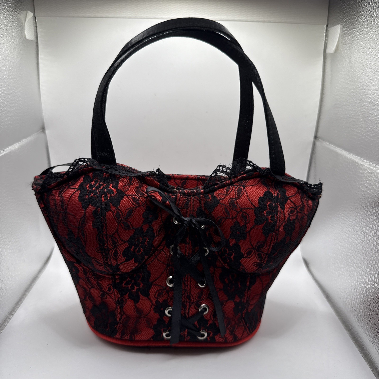 Vintage Y 2K Red Lace Bustier Mini Purse Handbag 6 x 10 Inches NWT