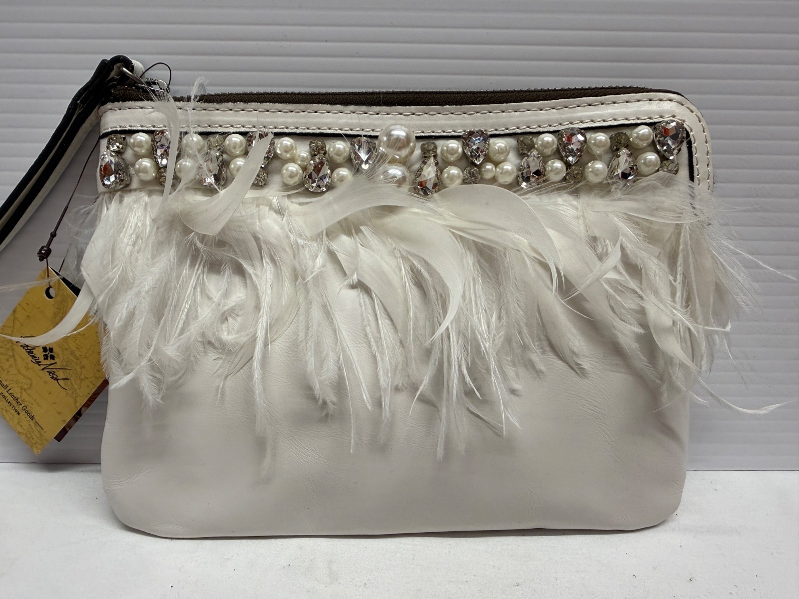 Patricia Nash New White Diamonds Feathers Pearls Cassini Wristlet Clutch SEE PIC