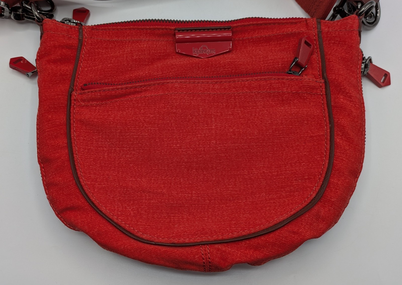 Kipling Red Crossbody Bag HB6924-605 EXCELLENT CONDITION 12″ x 10″