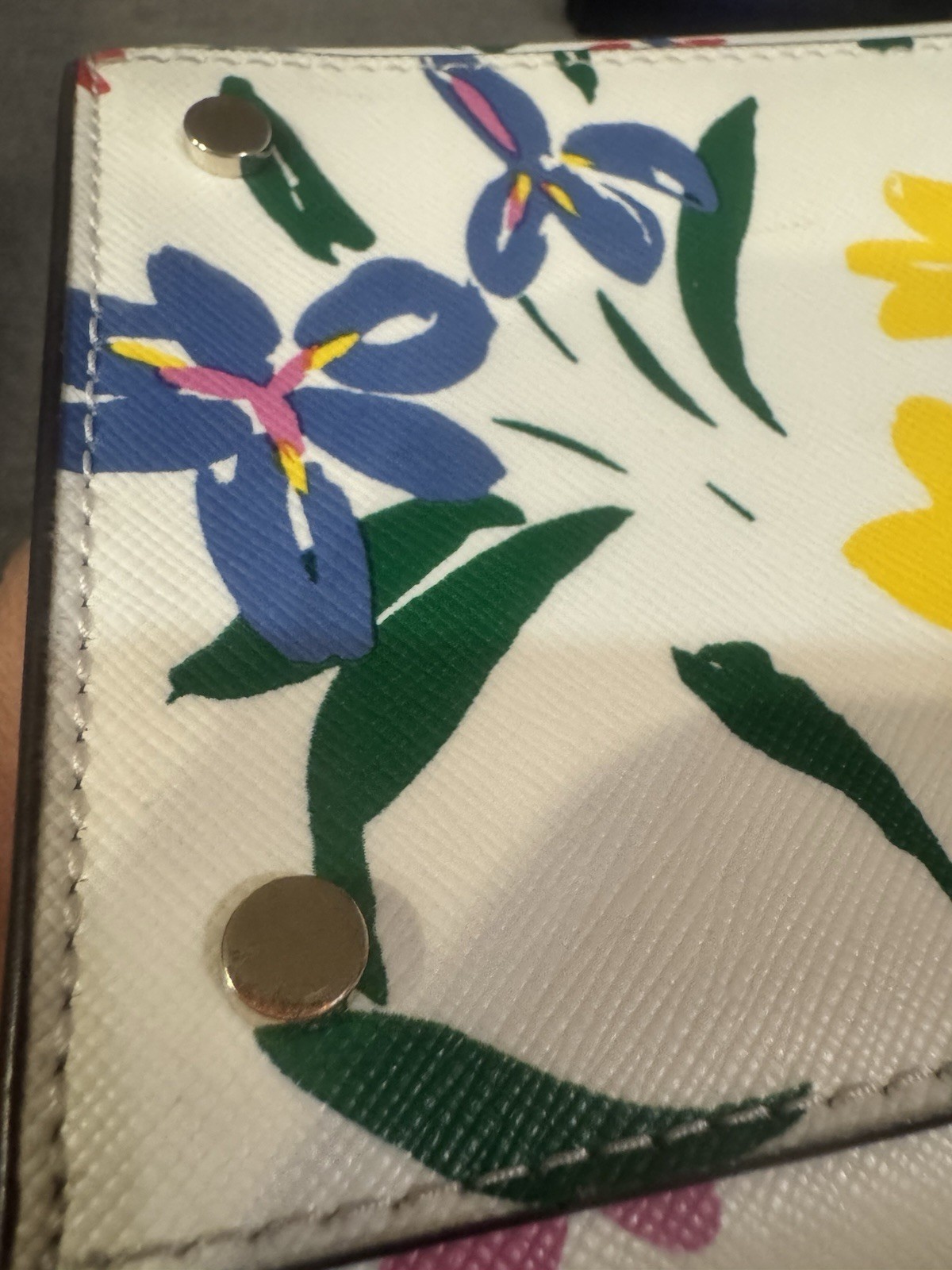Kate Spade New York Staci Garden Bouquet Small Satchel in a beautiful white mult