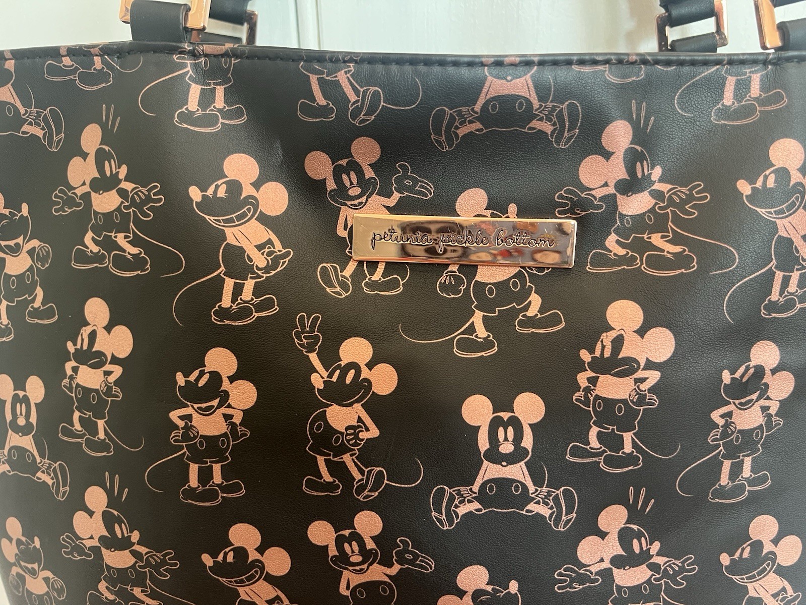 PETUNIA PICKLE BOTTOM DISNEY RSE GOLD MICKEY MOUSE BAG w WALLET, PAD, WIPE CASE.