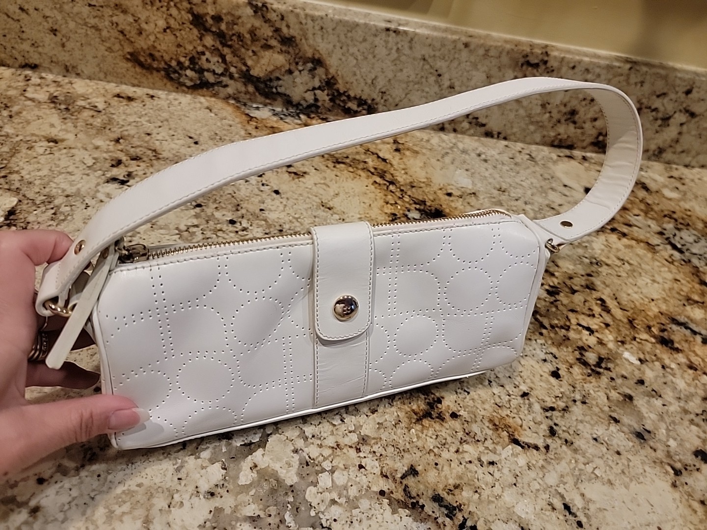 Kate Spade White Beautiful Small Zip and Magnetic Button Purse Handbag