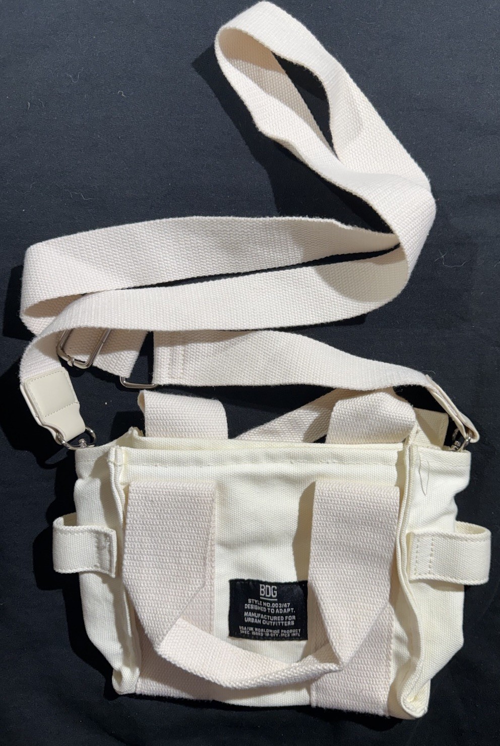 Urban Outfitters BDG Cream tote bag, top handles, zip closure, Never Used