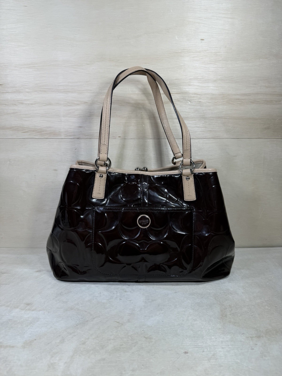 Coach Peyton Embossed Patent Leather Kiss-Lock Tote F25487 Brown Tan Trim Rare