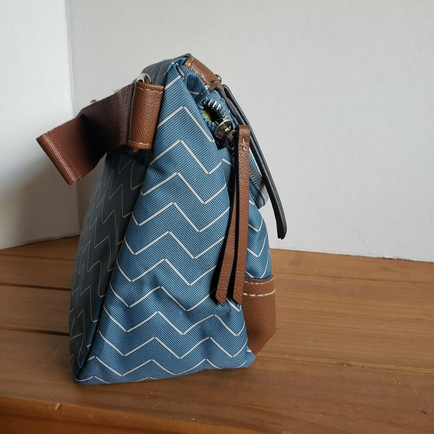 Lily Bloom Broken Zig Zag Ruth Flap ECO Recycled Crossbody Bag $55 NWT