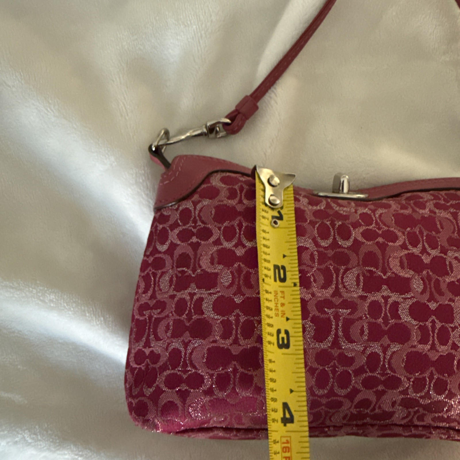 Coach Hot Pink Glitter Optic Lurex Turnlock Mini Bag Wristlet Signature C Y2K