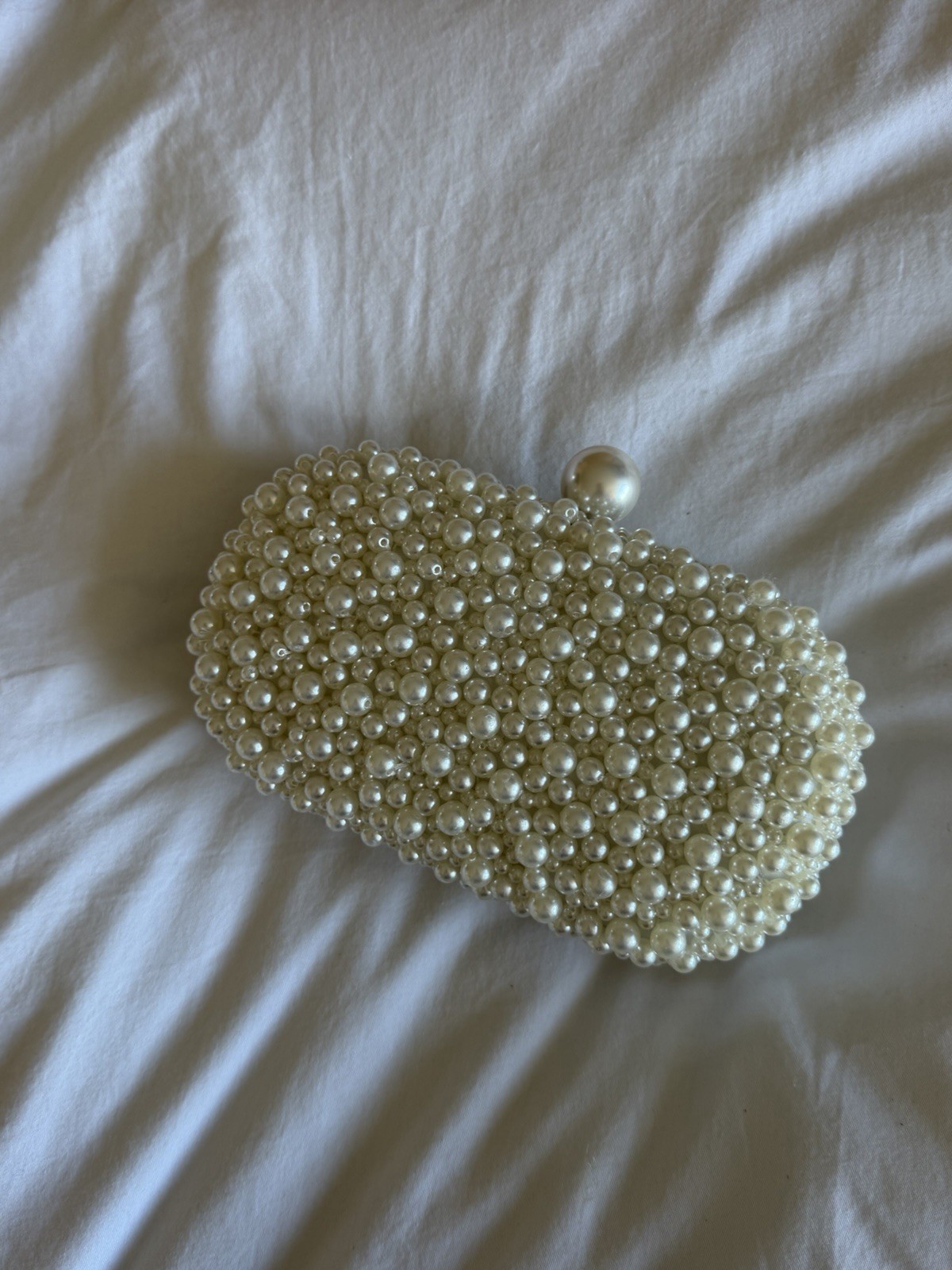 OLGA BERG VALENTINA PEARL CLUTCH
