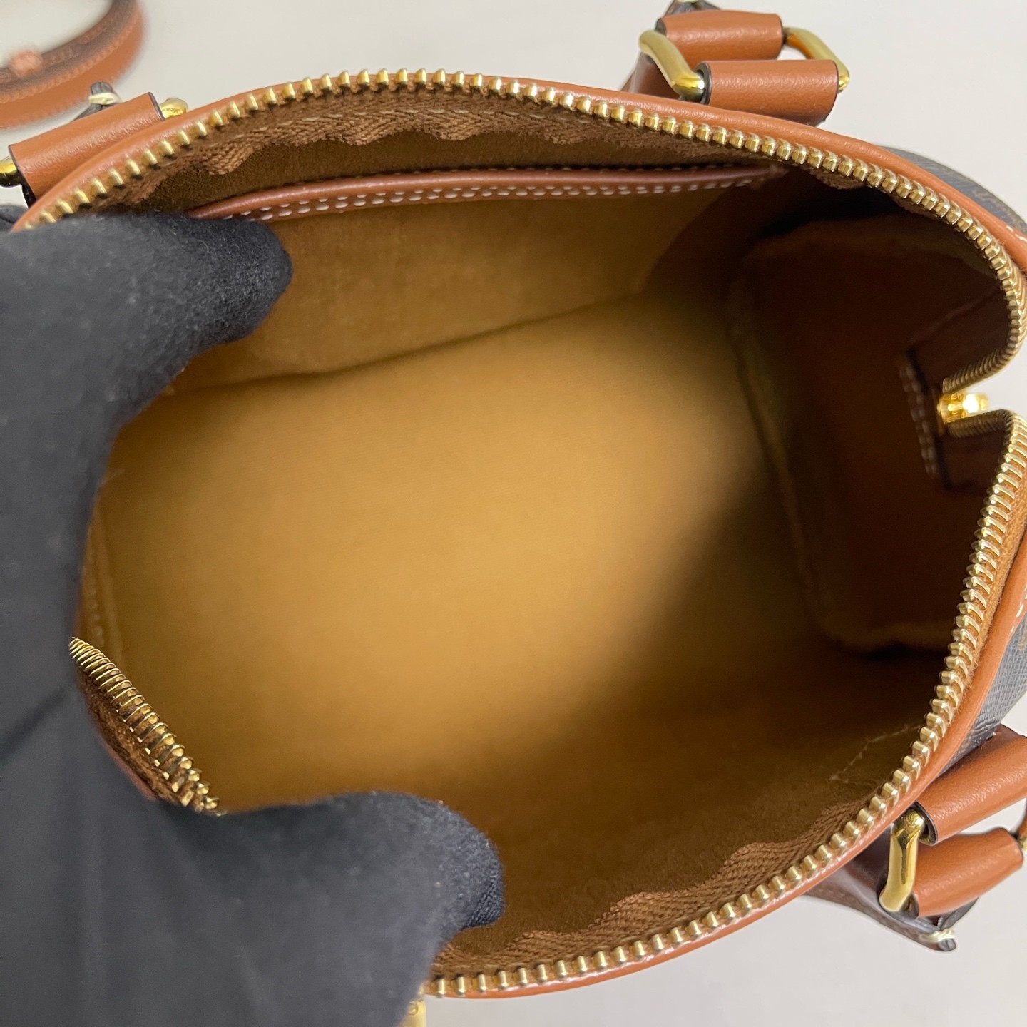 Celine Triomphe Small Boston Bag Brown Black Triomphe (kc071226d5r)