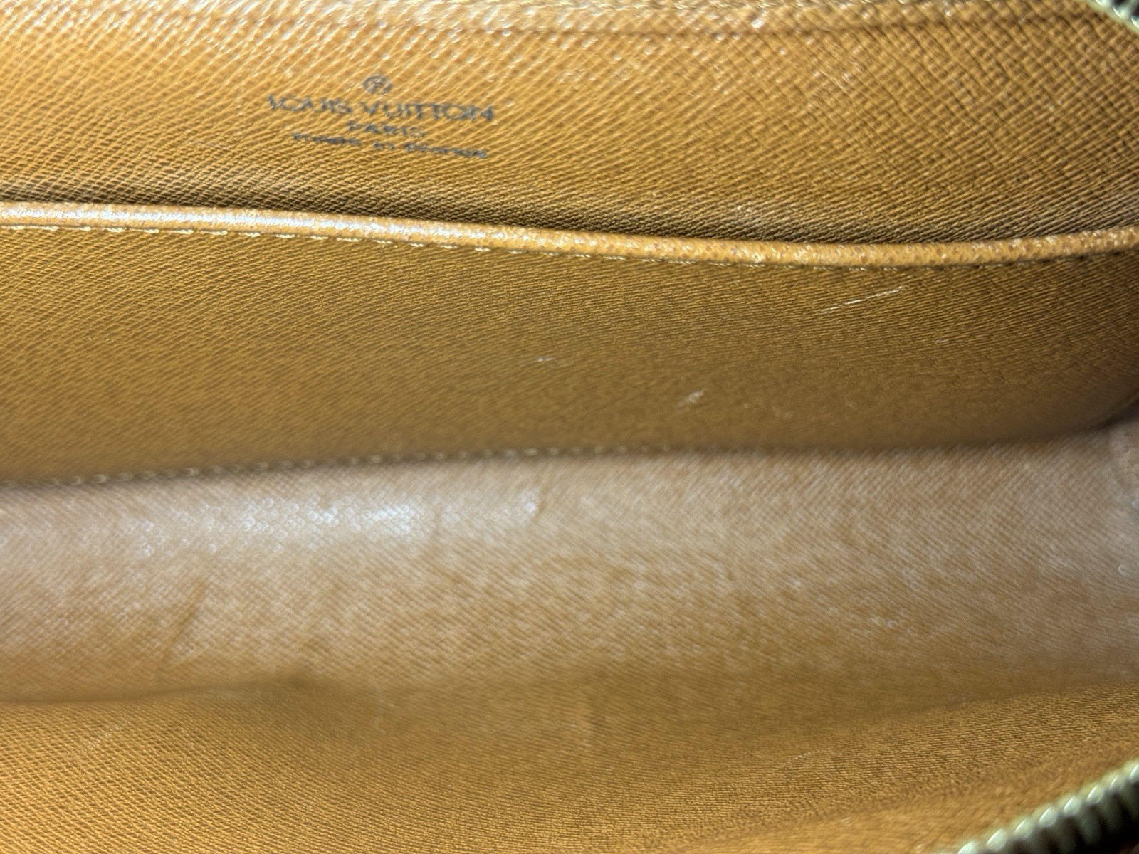 Auth Louis Vuitton Orsay Monogram Clutch – Excellent Condition