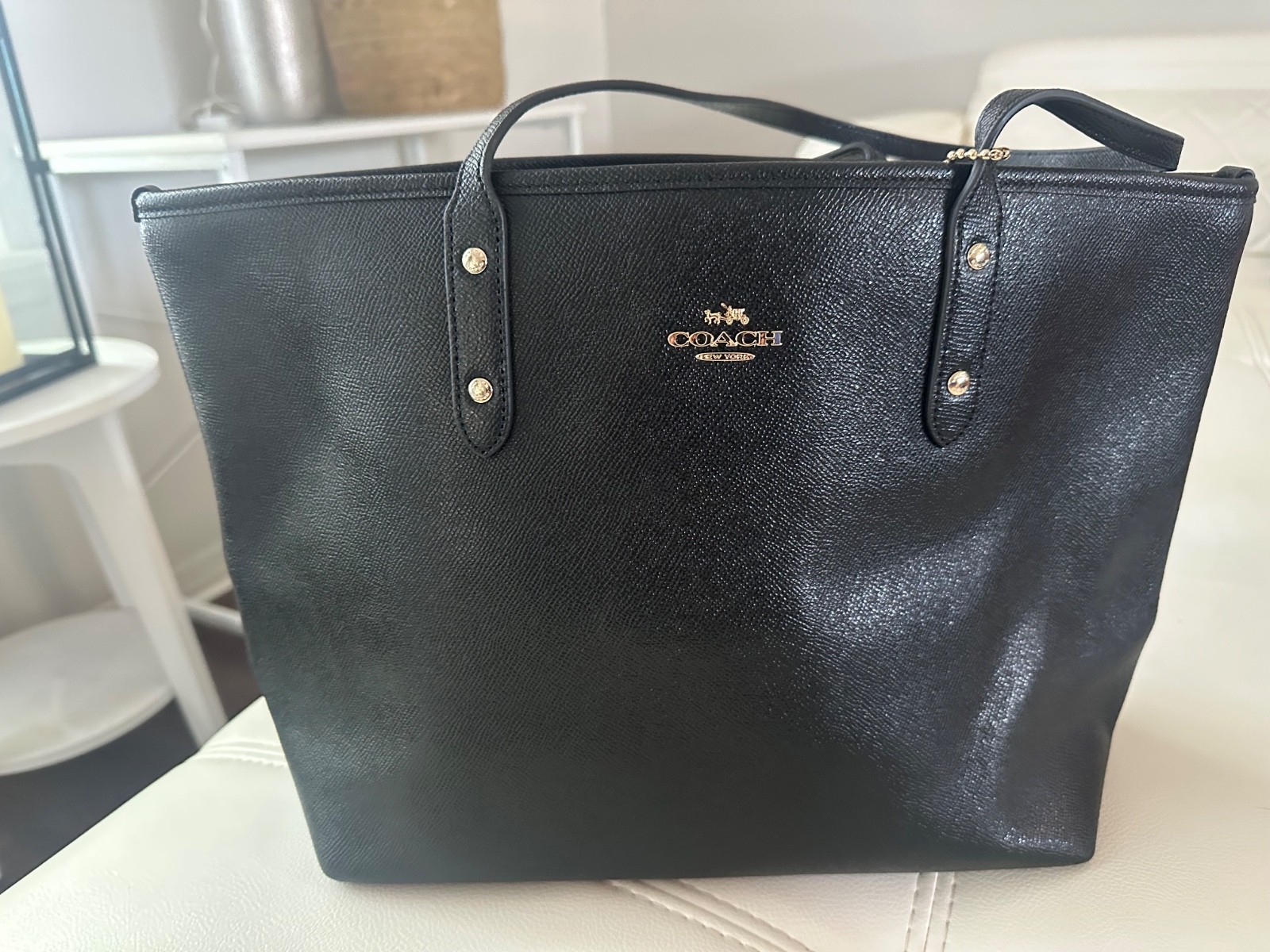 Nwt Coach City Tote Bag In Black