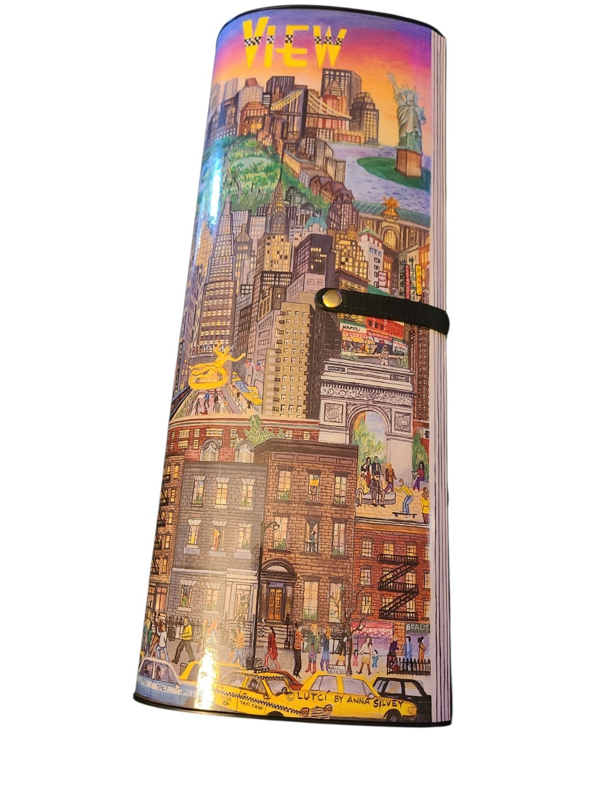 Rare Vintage LUTCI By Anna Silvey New York Skyline Printed Cylinder Handbag
