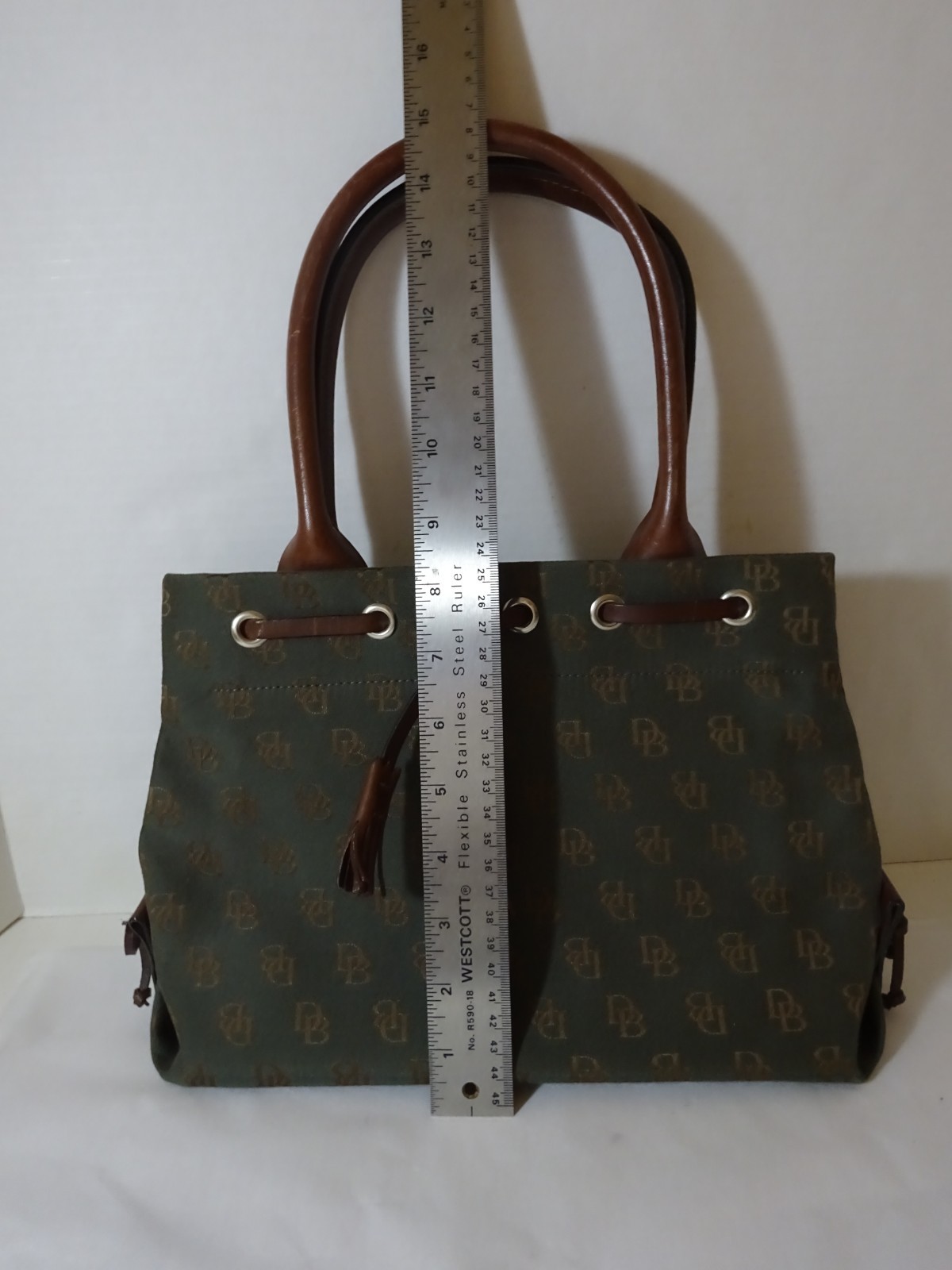Dooney & Bourke Tassel Bag L538 GR Green Monogram Canvas Leather Trim (C37)