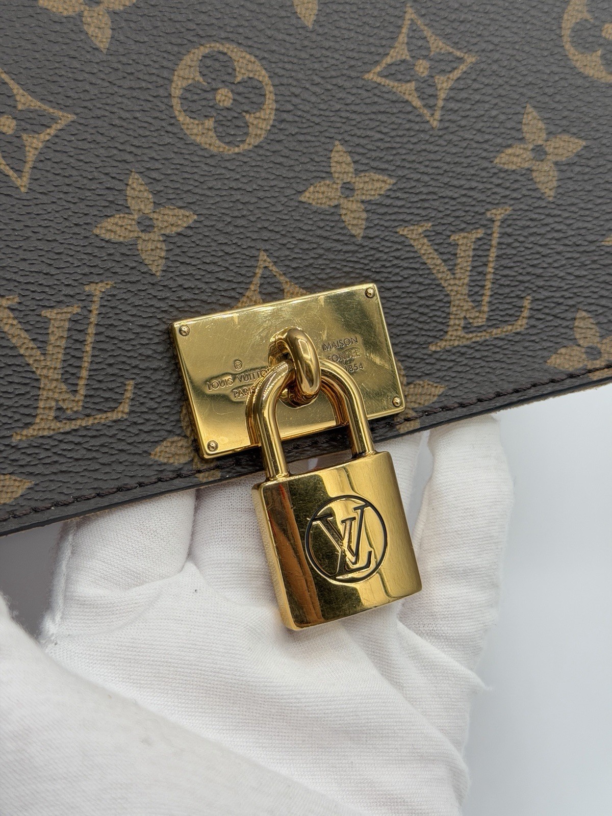 Authentic Louis Vuitton Marignan Monogram Coquelicot Red Bag full set