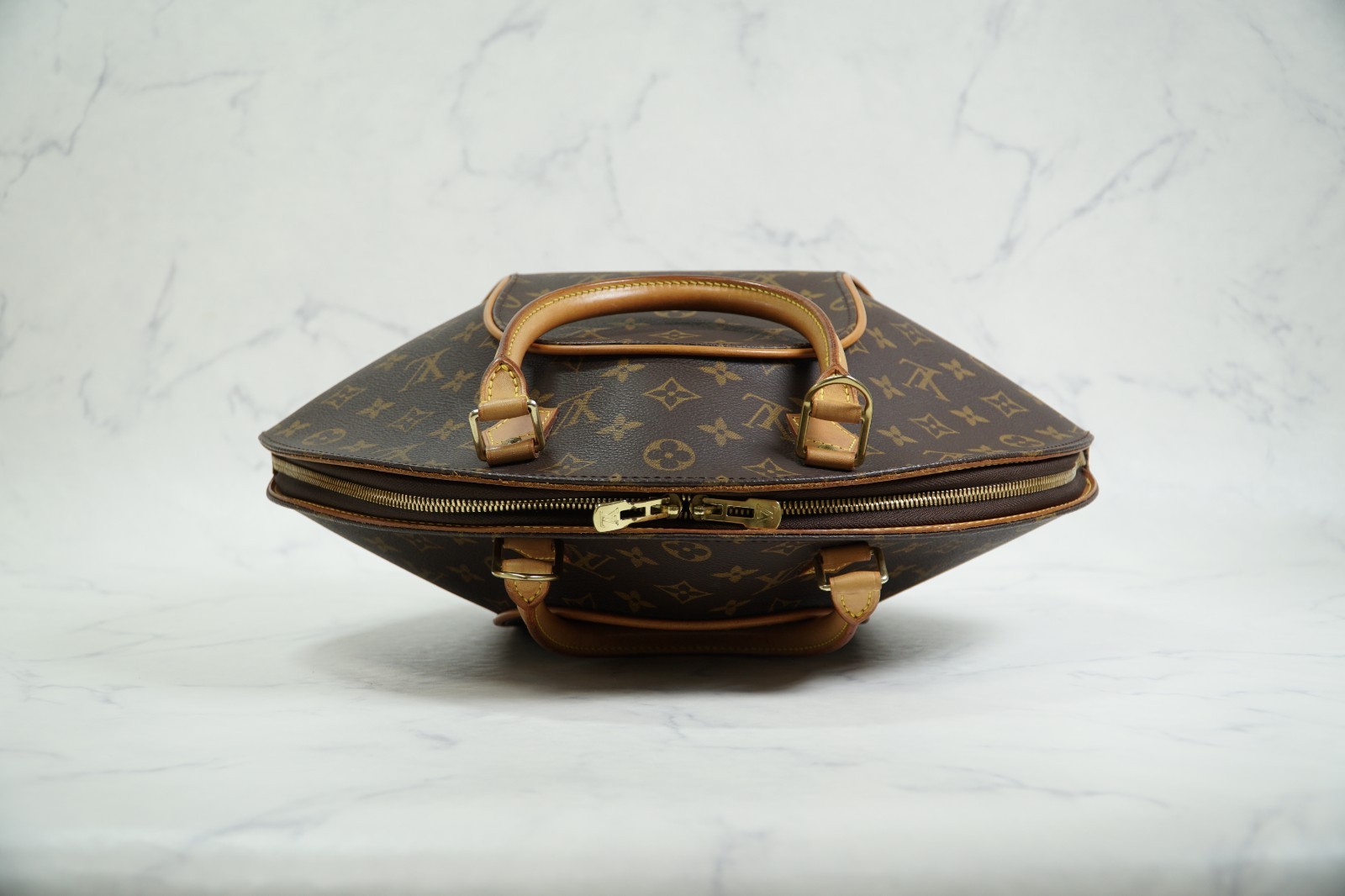 [Rank AB] Louis Vuitton Monogram Ellipse MM Handbag M51126 Brown Canvas w/ Box