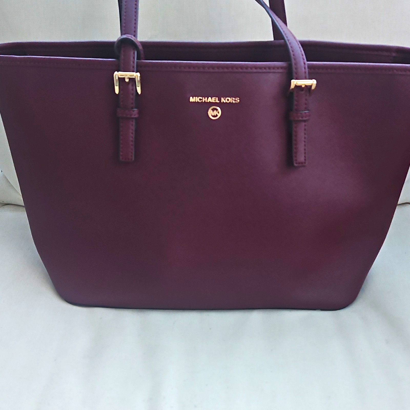 Michael Kors Burgundy Large Tote Bag Gold Hardware MK Charm Inner Pockets