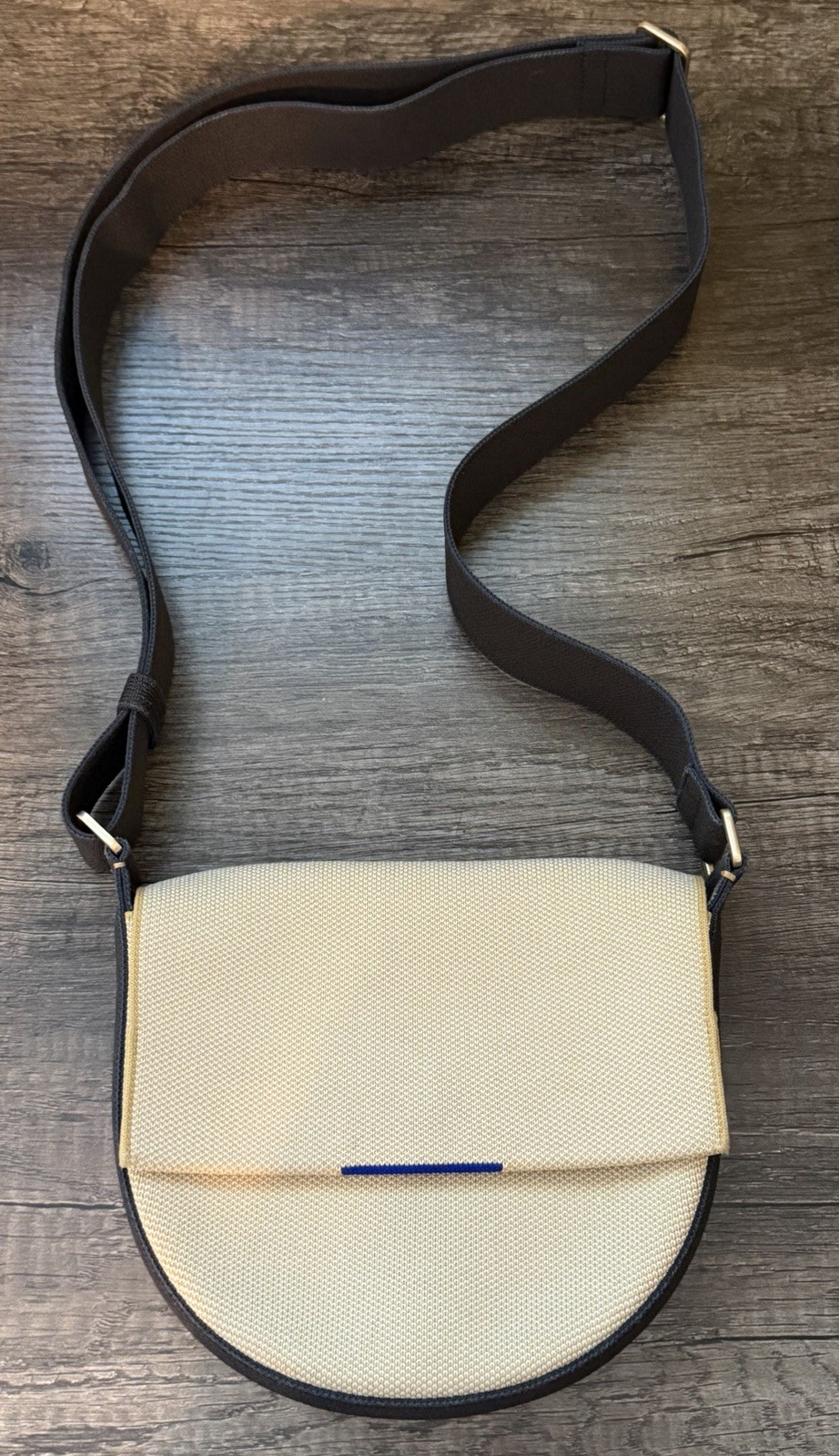 Rothy’s Purse The Saddle Bag, Beige (Cream)/Navy