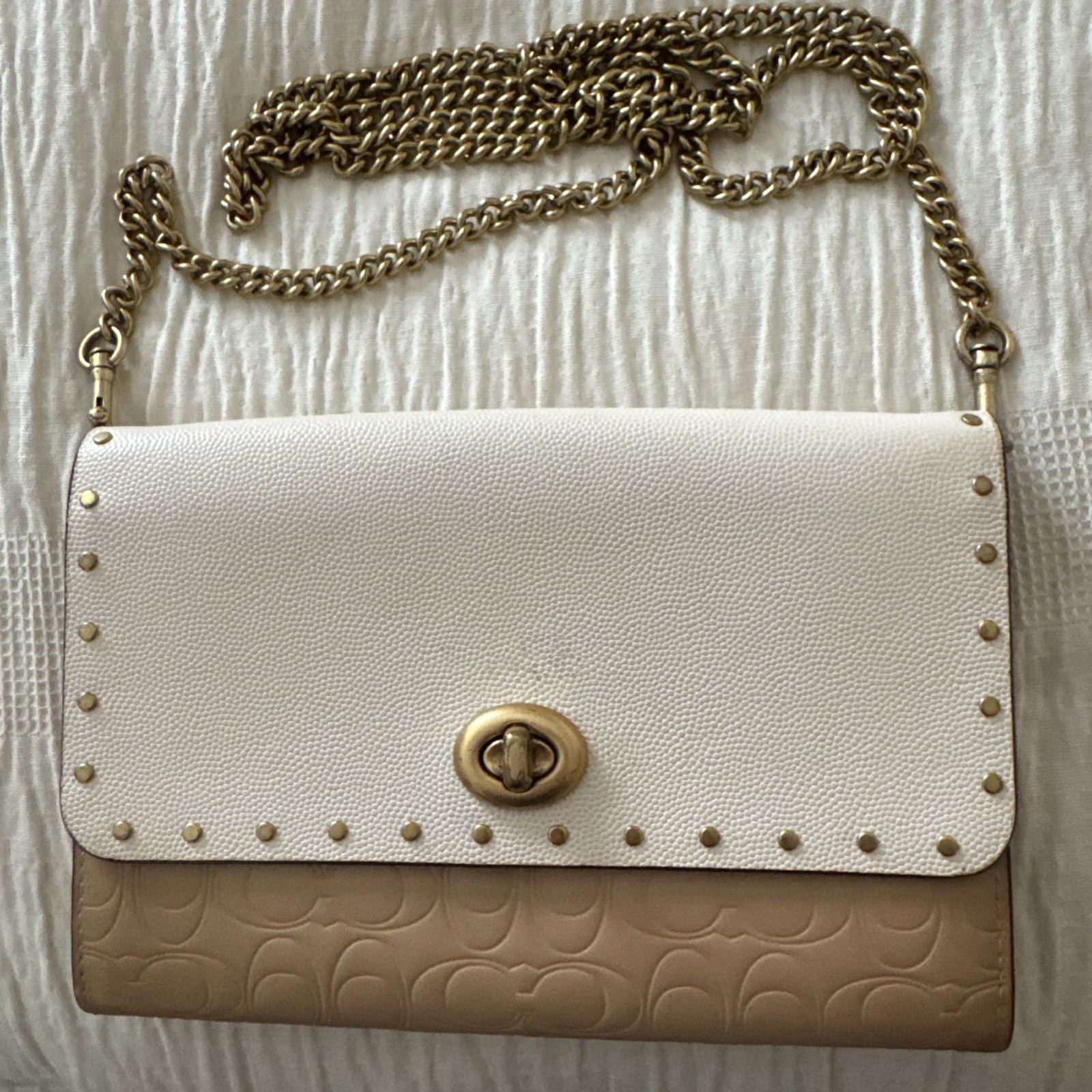 Coach Marlow Turnlock Chain Crossbody Bag CC Pattern -Camel And Cream-see Detail