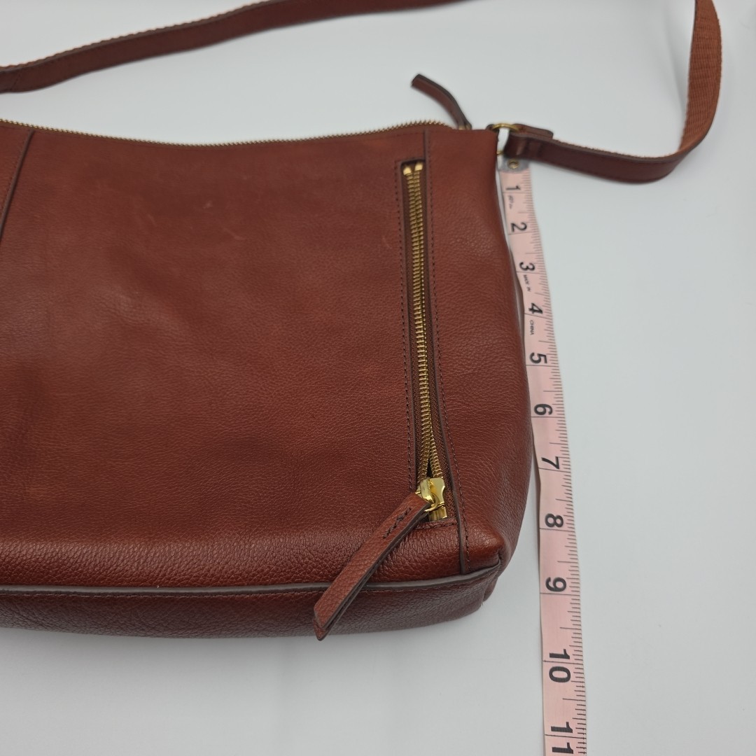 Fossil Tara Crossbody Brown Leather Handbag ZB7851 W/Key In EUC