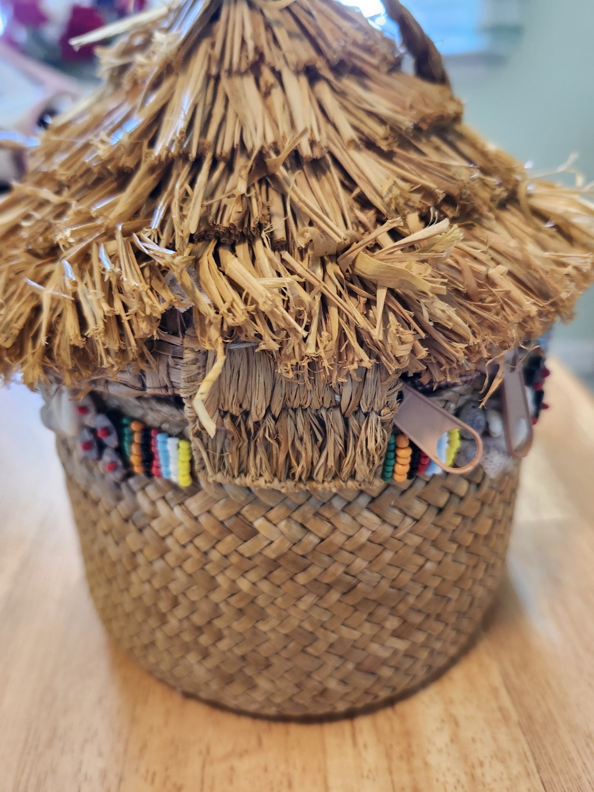 Cappelli Straworld Womens Brown Woven Round Novelty Tiki Hut Purse Boho/Retro