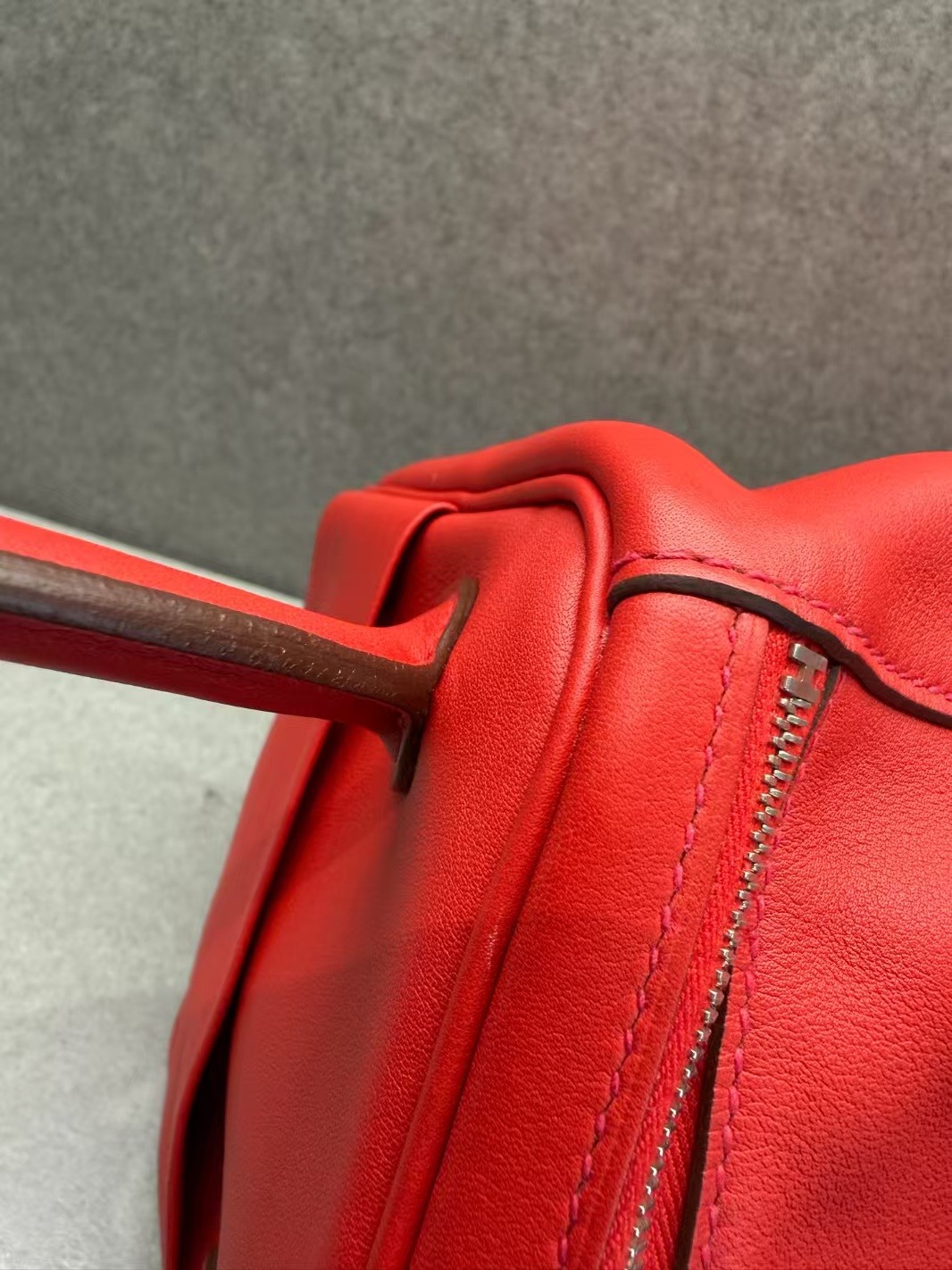 Hermes Lindy 26 Rouge Casaque Q5 Red Swift Silver Hardware PHW Bag Auth