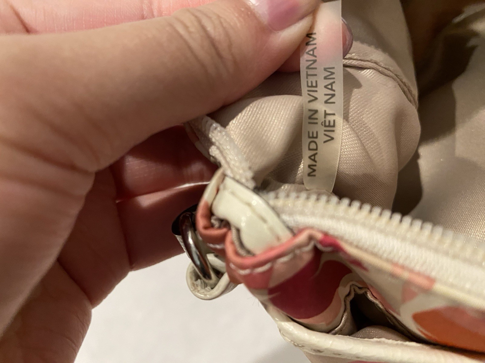 Coach Signature Logo Small Wristlet Pouch Zip Wrist Strap Pink Cream