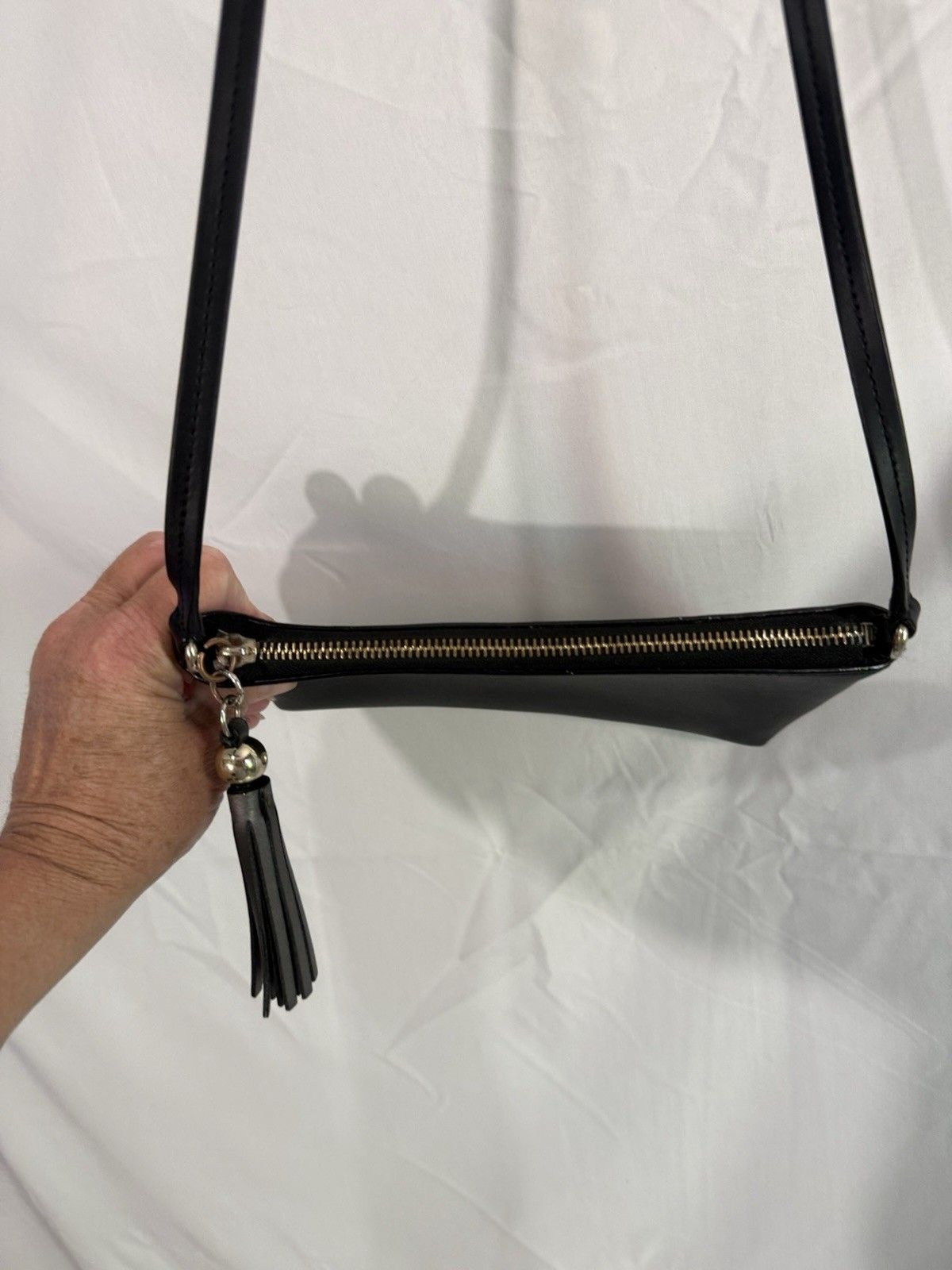 Kate Spade N.Y Ivy Street Amy crossbody/ Black Sz 5.5X9.5X1.75
