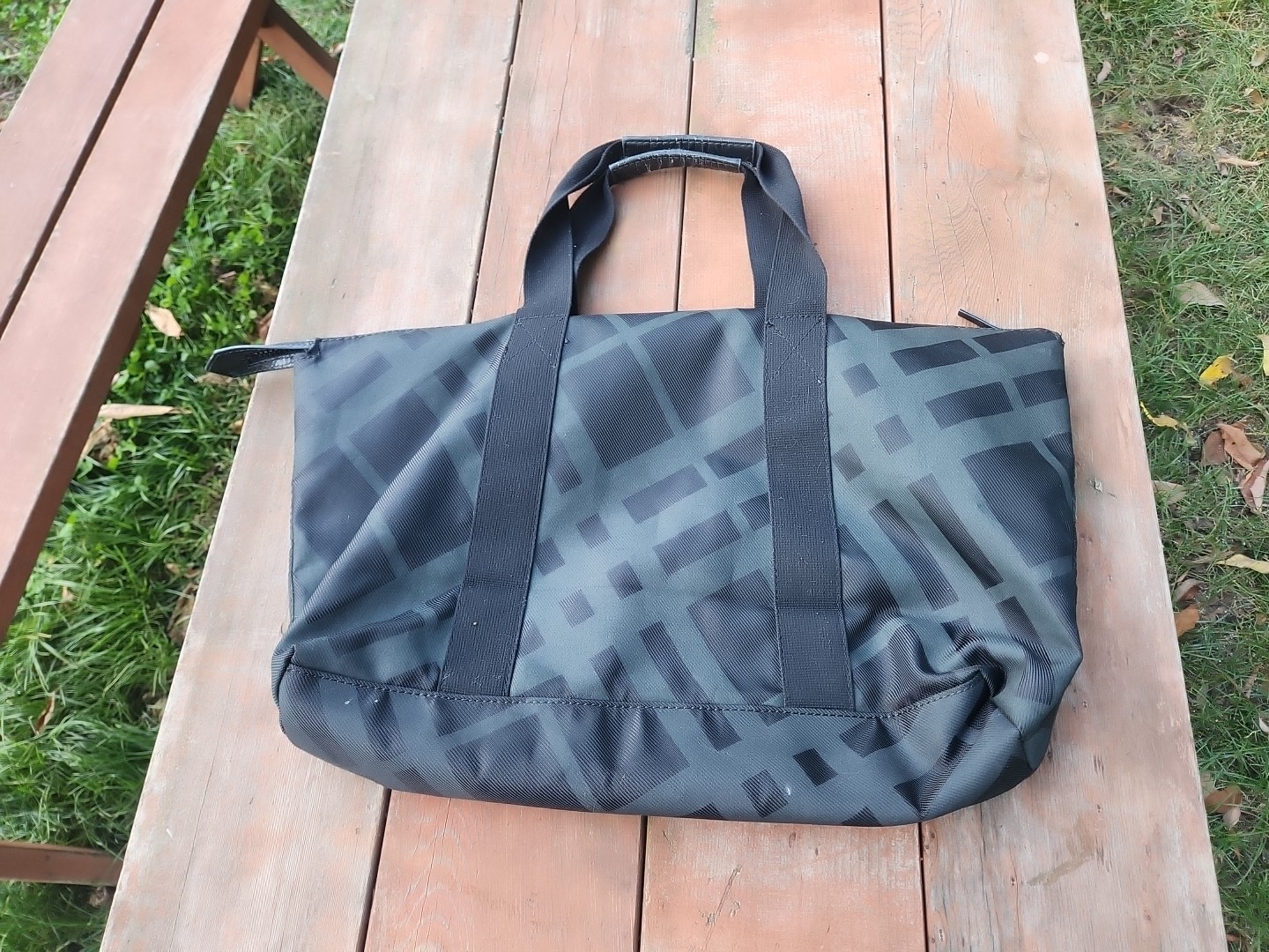 Burberry Tote Bag Women’s Extremely Large Authentic Burberry Fragrances Vintage