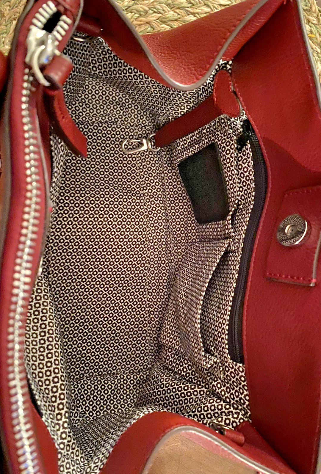 Brighton Interlok Flemming Chili Pepper Red Leather Tote Bag MSRP $465 Pre-owned