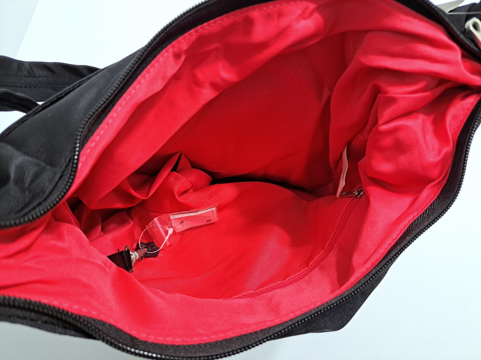 TRAVELON Anti-Theft Classic Crossbody Bag Black RFID