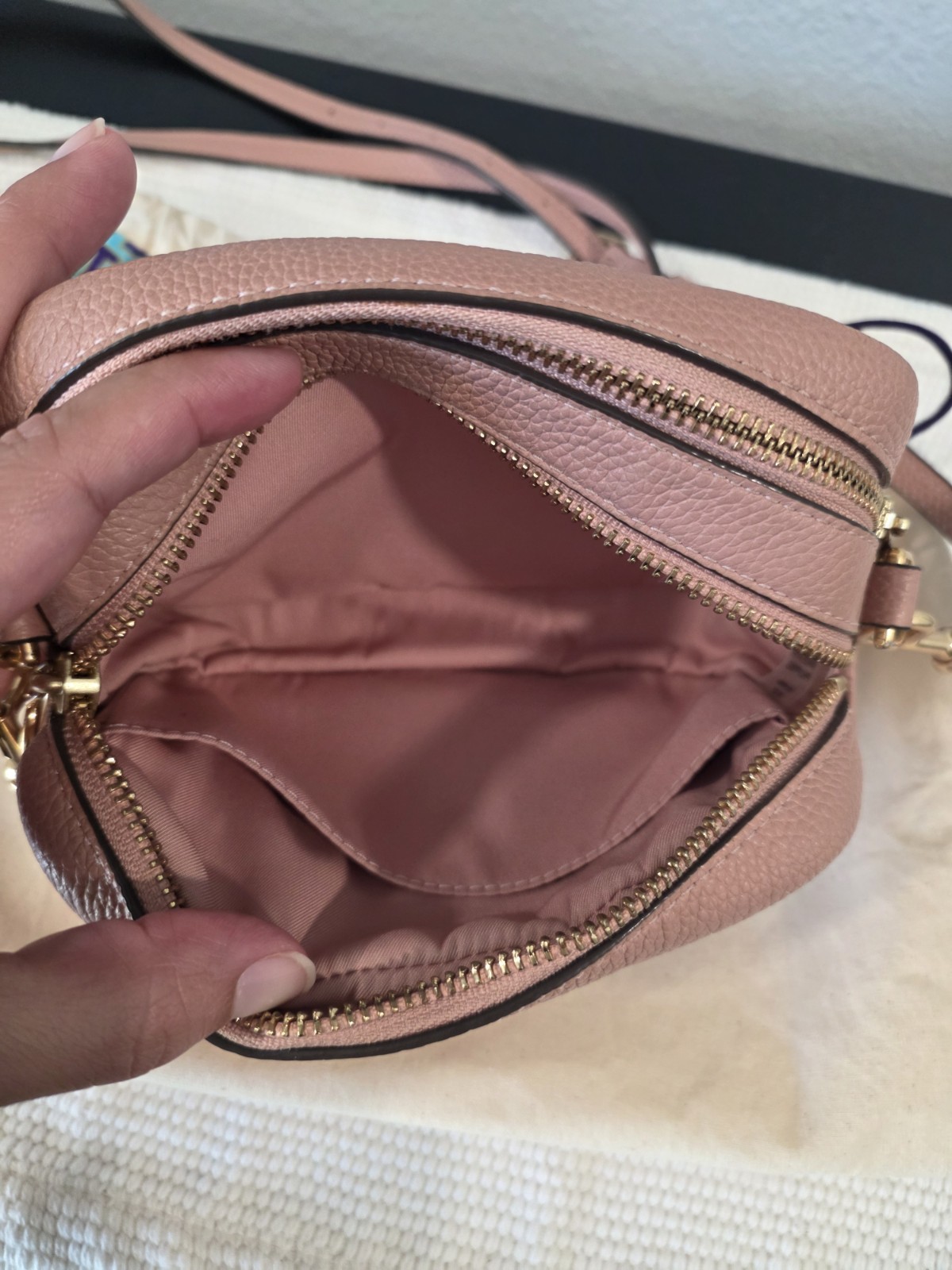 Tory Burch Light Pink Pebbled Crossbody Bag Double Compartment Gold Hardware