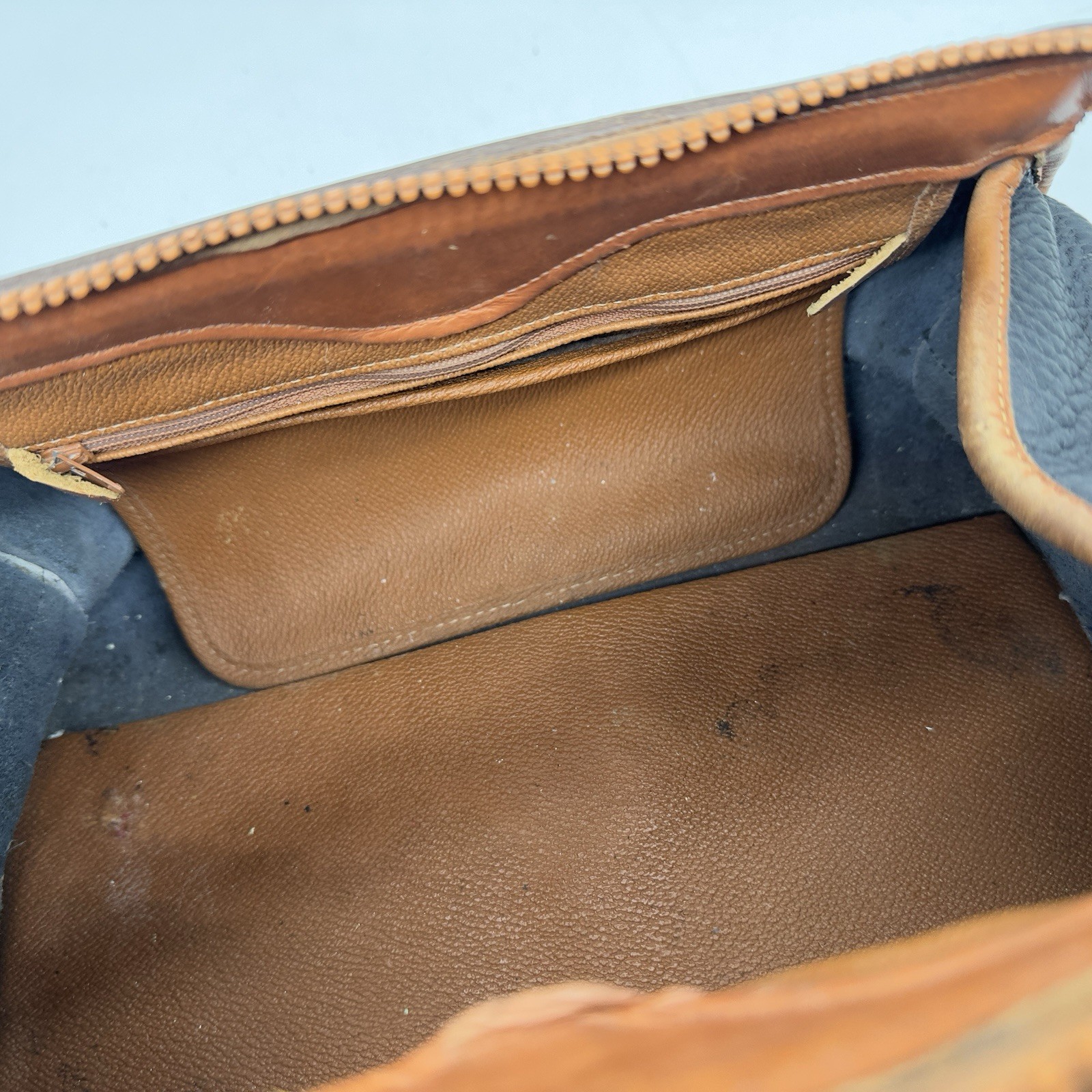 Vtg Dooney & Bourke Gladstone Satchel Black Tan Leather Lock Bag Heritage