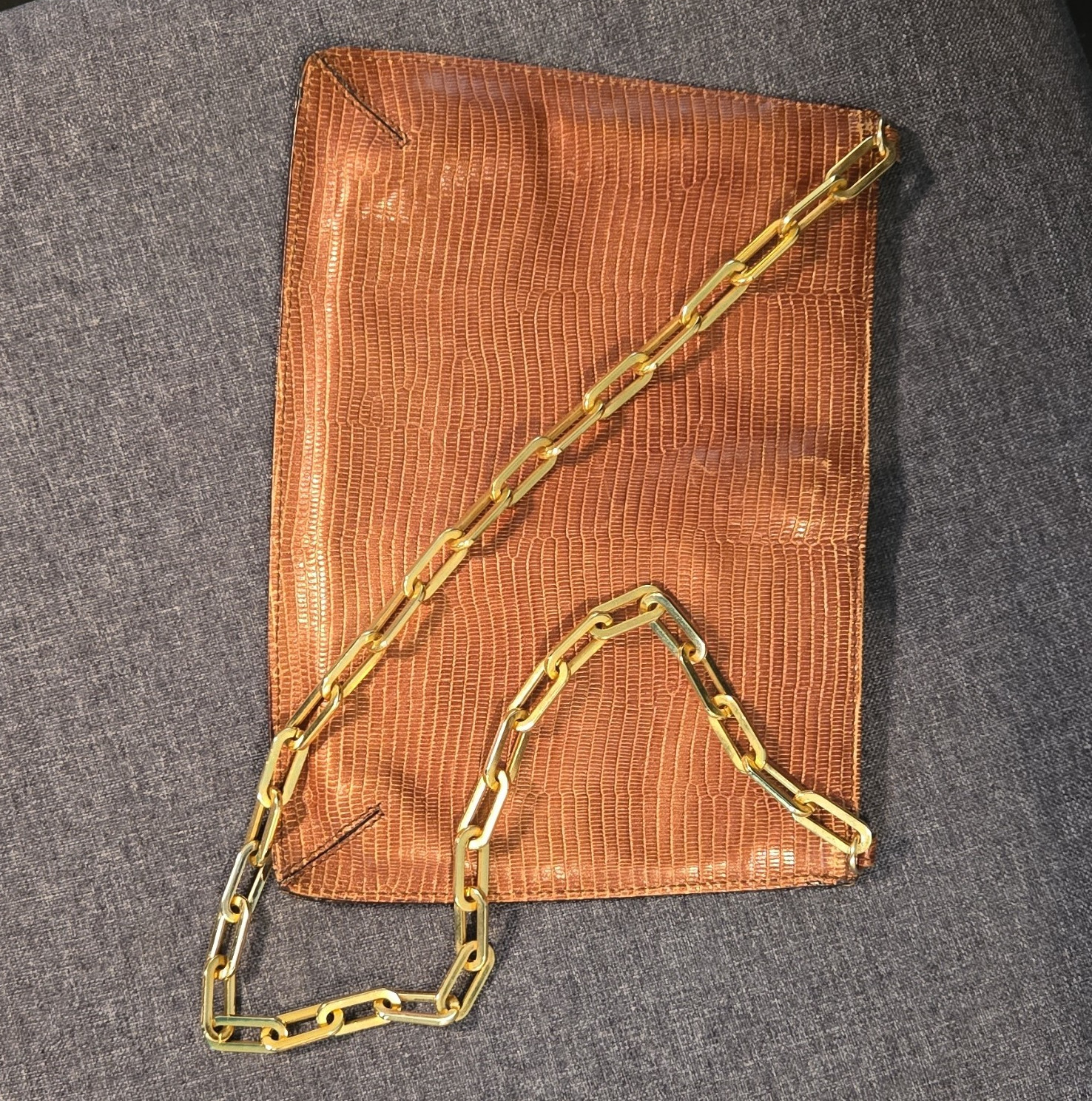 Tanner Brown Shoulder Bag Gold Chain Strap Zip Magnetic Lined Pockets Italy