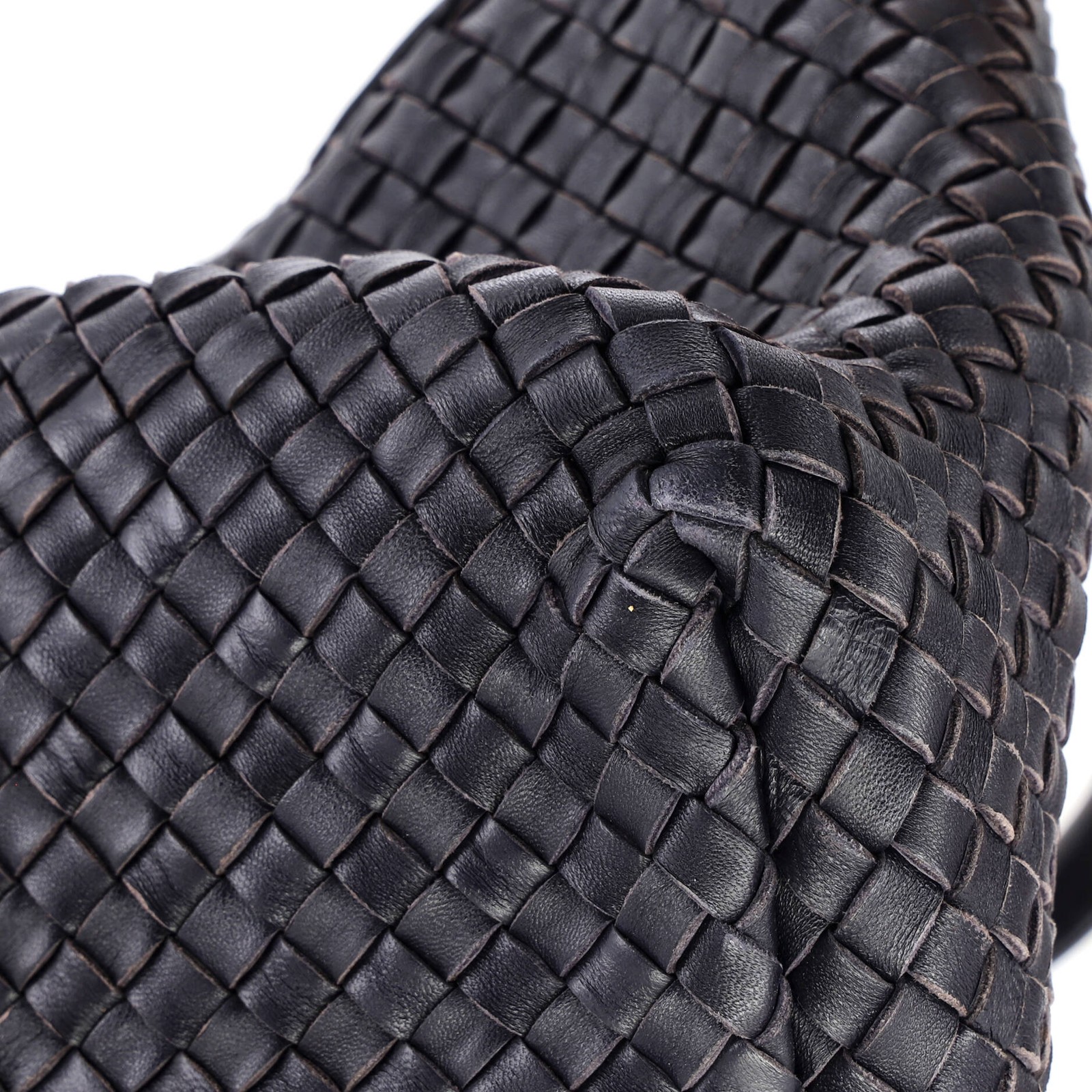 Bottega Veneta Cabat Tote Intrecciato Nappa Medium