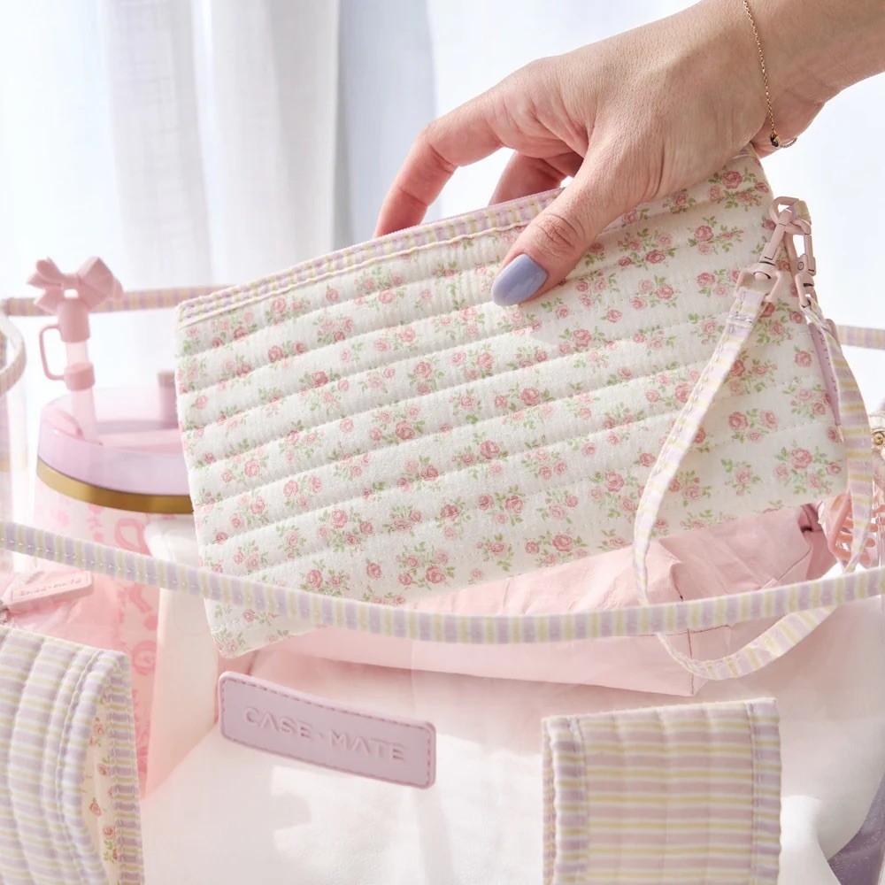 Case-Mate Jelly Tote Clear Ditsy Floral Quilted Beach Pool Cruise Office Bag NWT