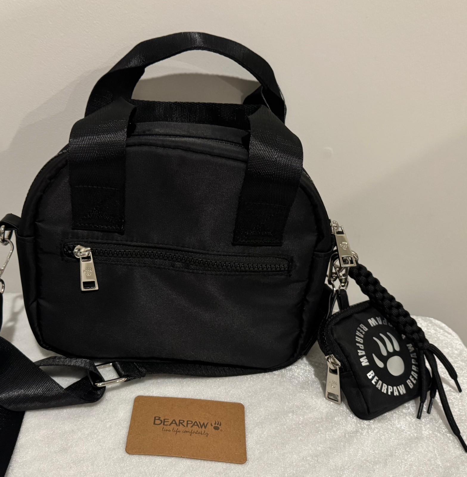 NWT Bearpaw Black Crossbody Purse Bag with AirPod Case $98