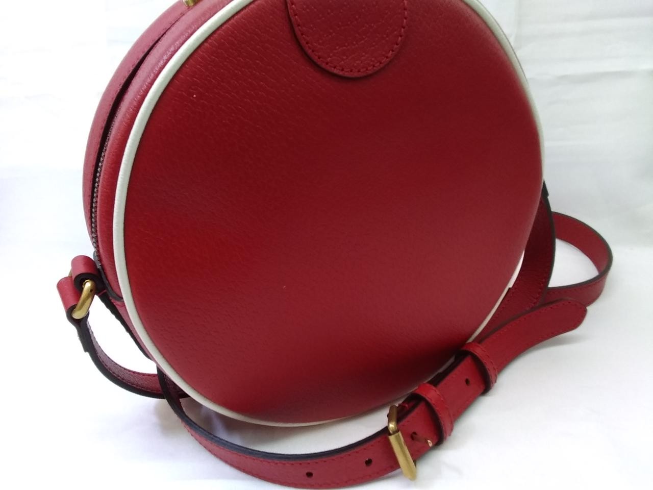 Gucci Small Shoulder Bag Leather Color Red Size Width 8.7 inches Women 99