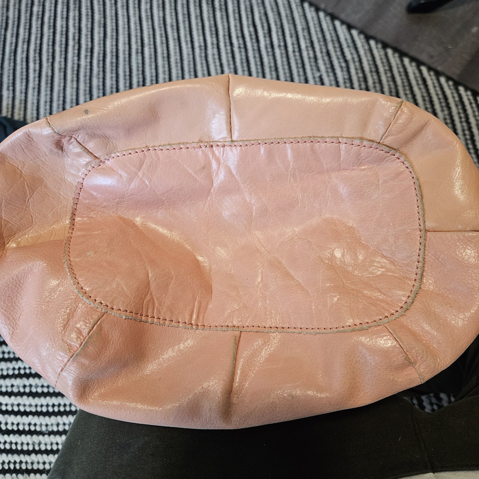 THE SAK 16″ Solid Pink Leather Bag Vintage Brown Strap Handbag Purse + Pockets