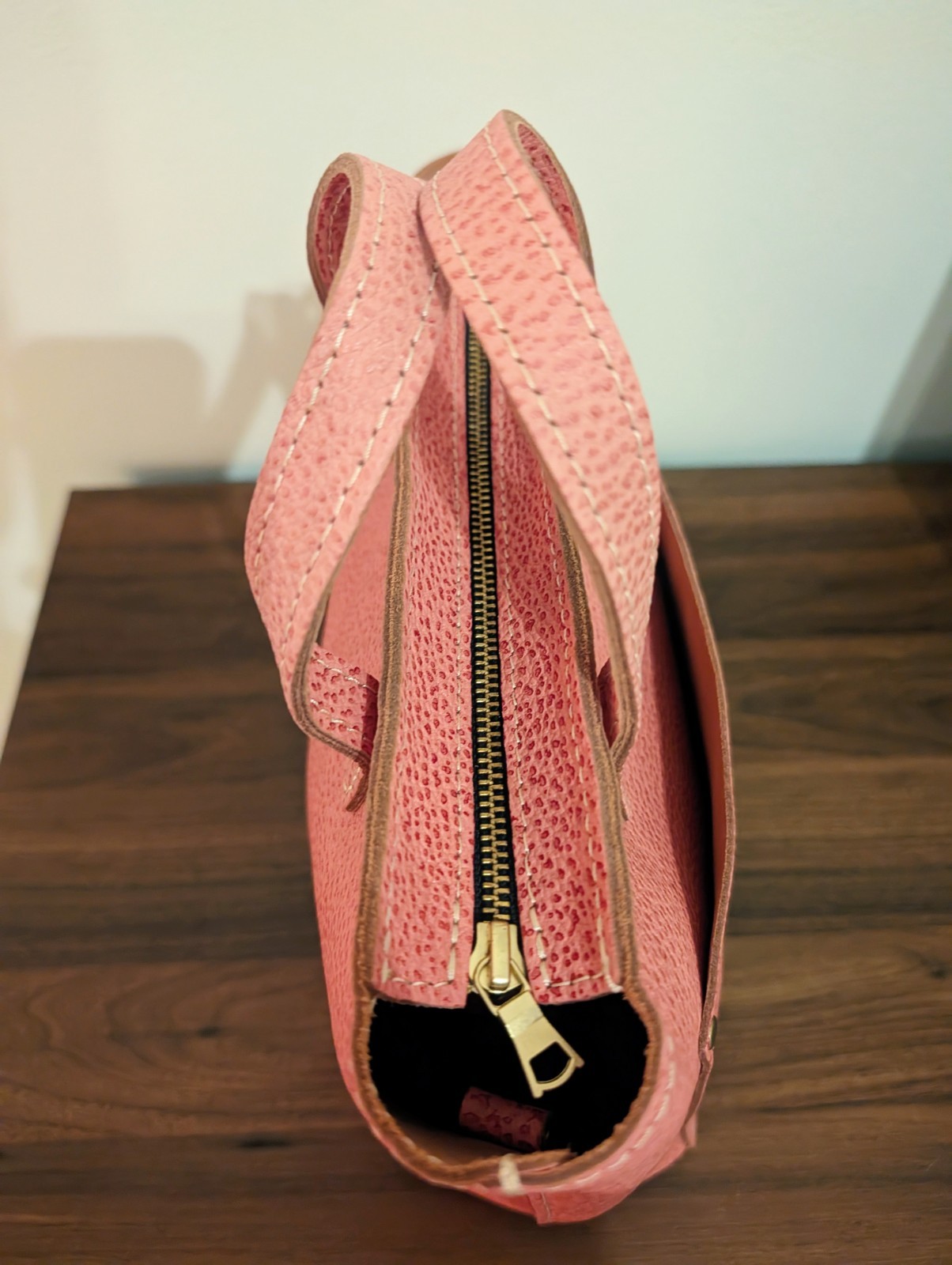 RARE – Flamingo Mini CB -Portland Leather – EUC