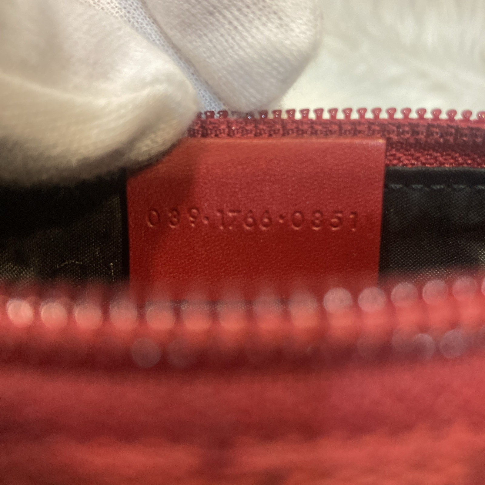 GUCCI Red Canvas Mini Pouch Cosmetic Bag 039.1766.0851 Authentic 17cm Italy