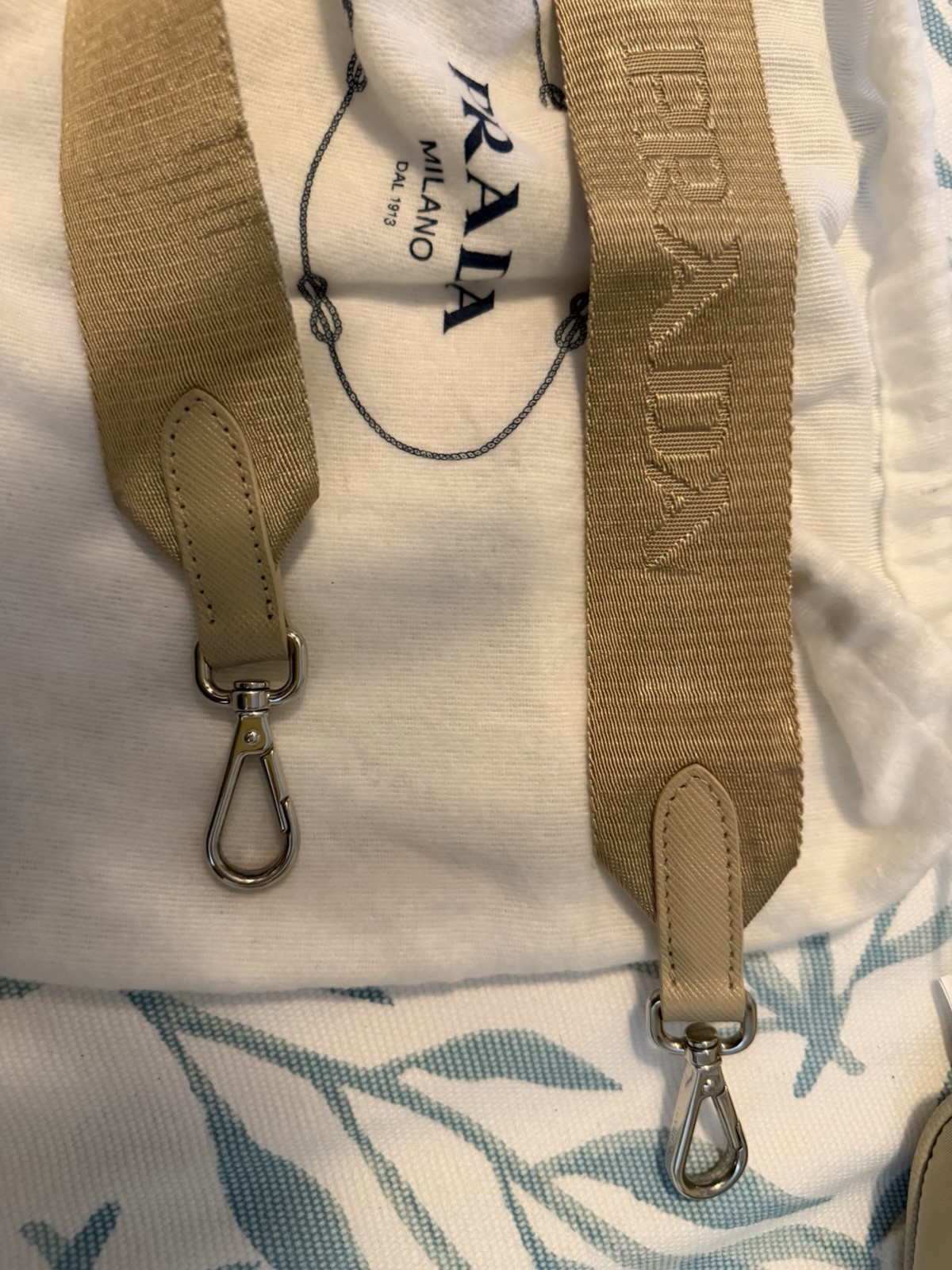 Prada Deserto Re edition 2005 Bag Full Inclusion