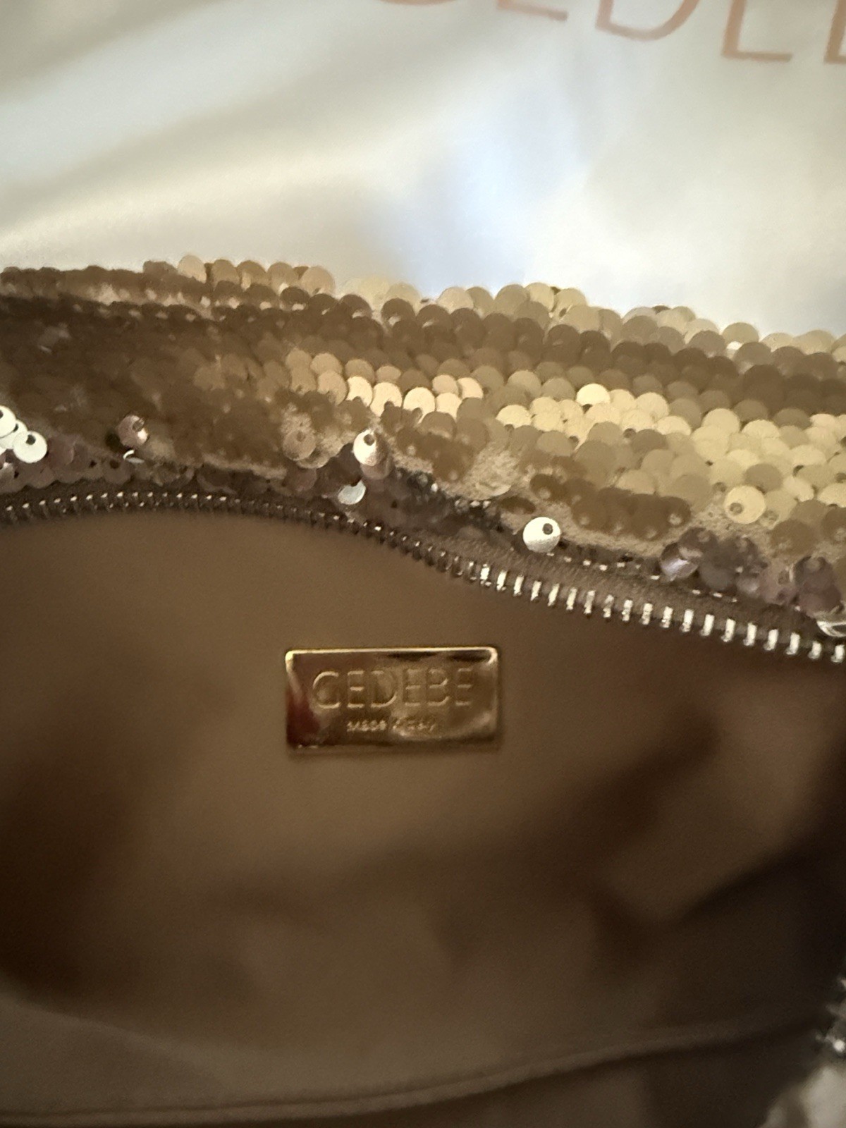 GEDEBE Gold and Silver Sequin Wristlet Evening Handbag NWOT